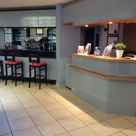 Le Carline, Sure Collection By Western 3* קאין