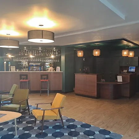 Le Carline, Sure Collection By Western 3* קאין