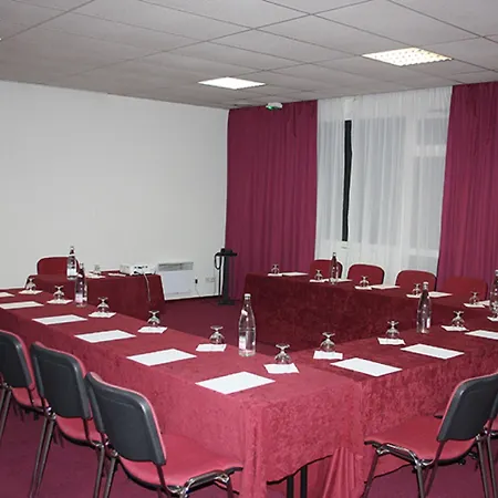 Le Carline, Sure Collection By Western קאין