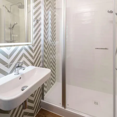 מלון Le Carline, Sure Collection By Western קאין