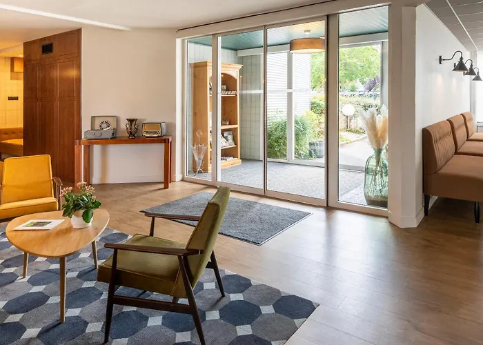 Le Carline, Sure Collection By Western Καν