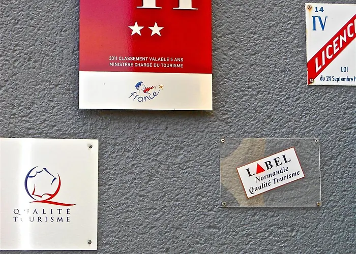 Le Carline, Sure Collection By Western